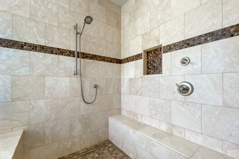 Curbless Shower with Minimal Frame
